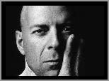 r�ka, Bruce Willis, g�owa
